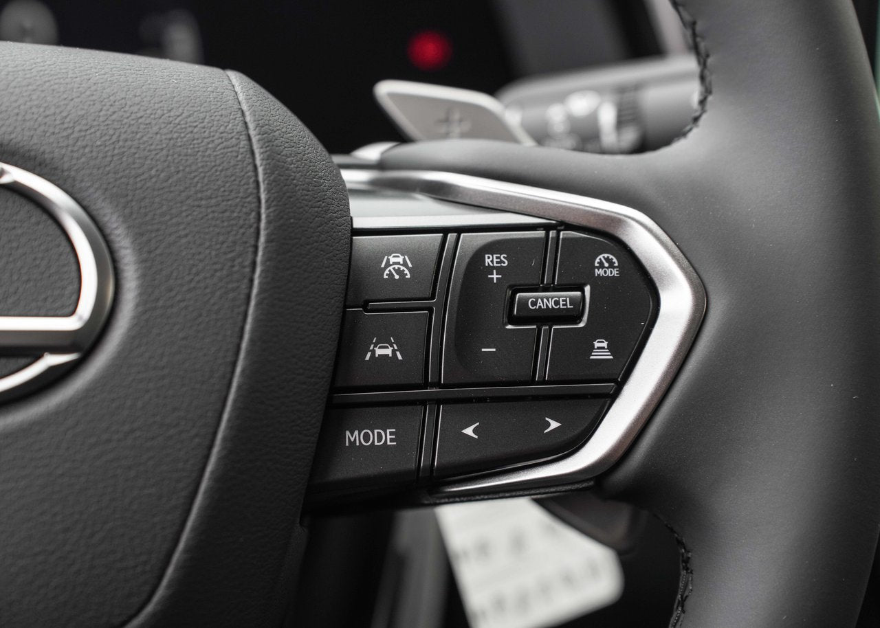 2025 Lexus RZ RZ 450e, AWD SIGNATURE PACKAGE