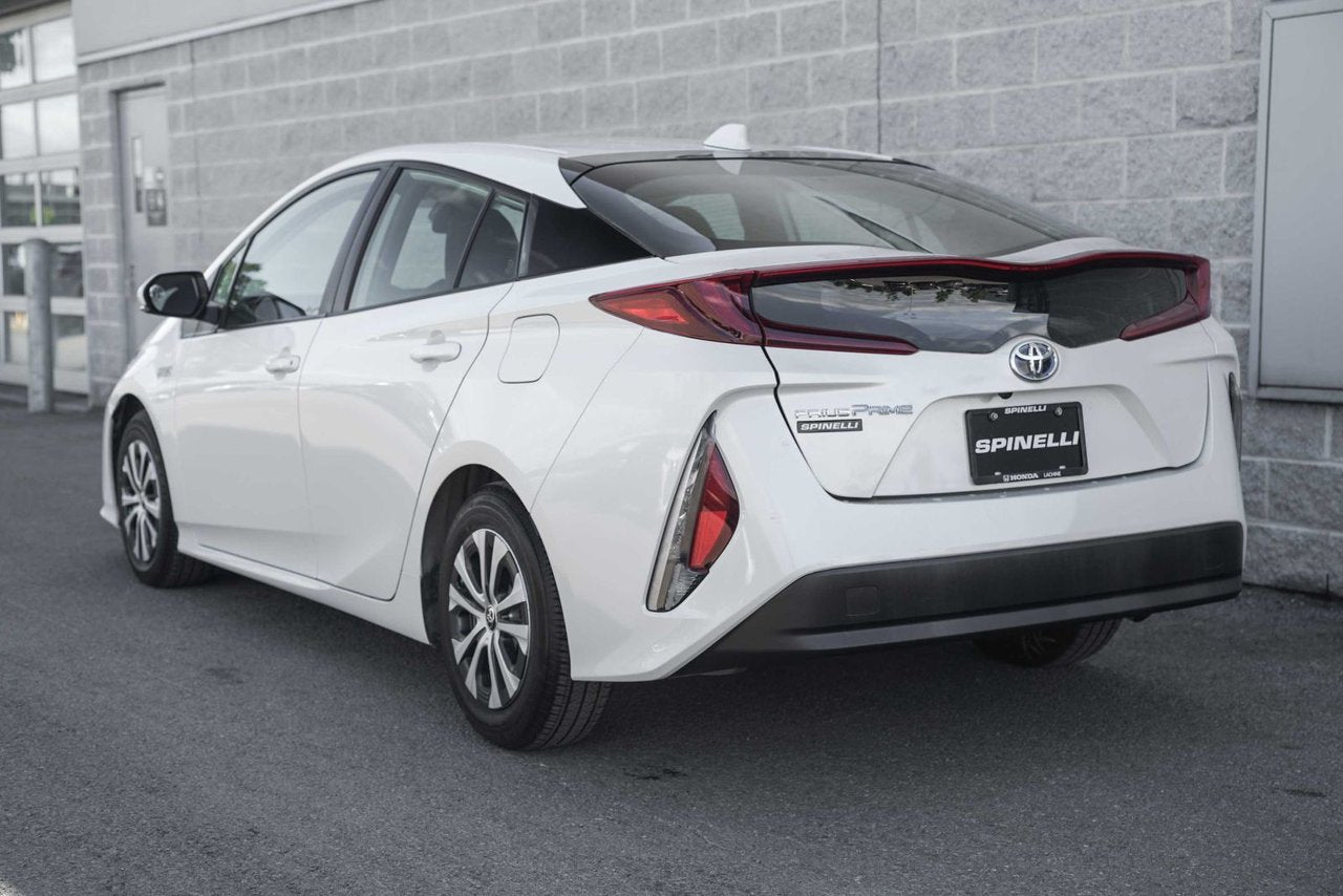 2022 Toyota PRIUS PRIME PLUG IN FWD; CAMERA SIEGES CHAUFFANT CARPLAY MAGS