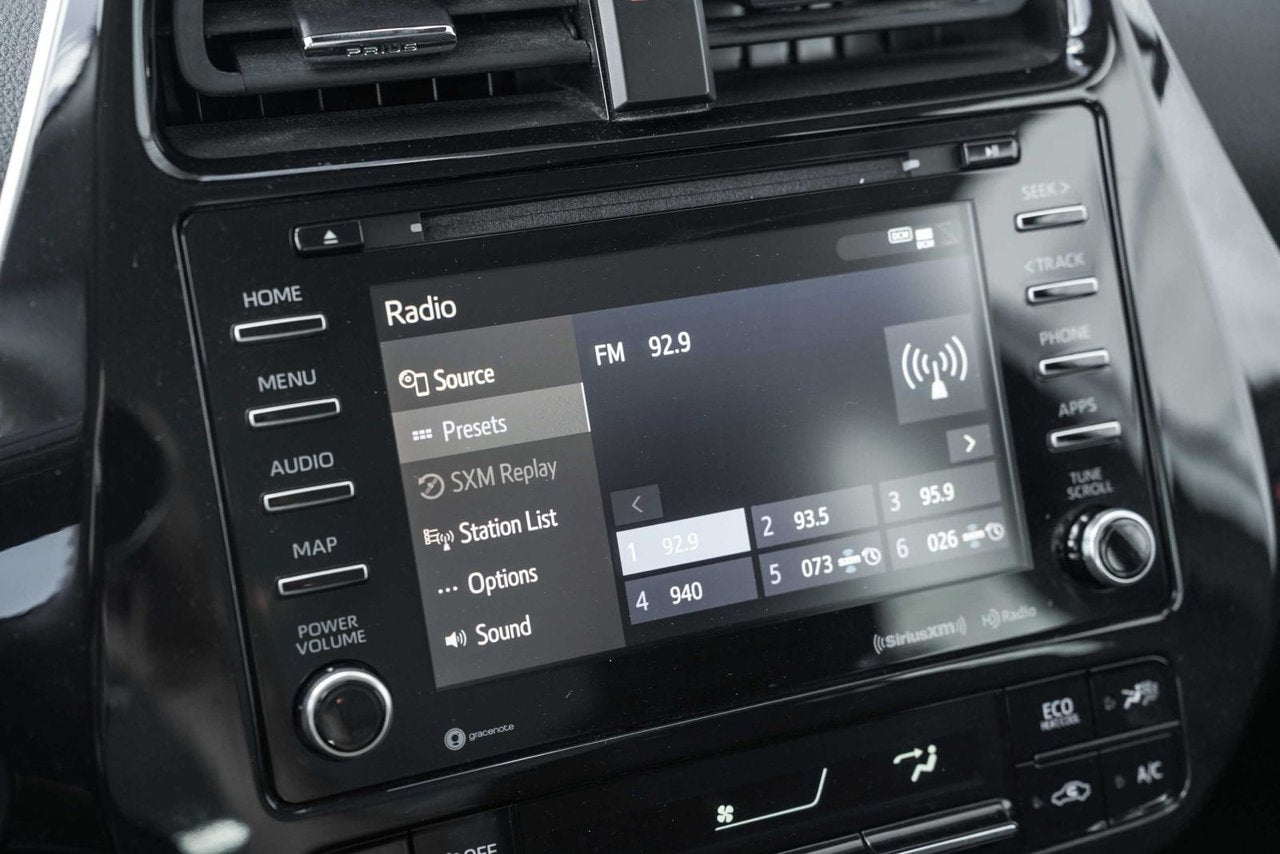 2022 Toyota PRIUS PRIME PLUG IN FWD; CAMERA SIEGES CHAUFFANT CARPLAY MAGS