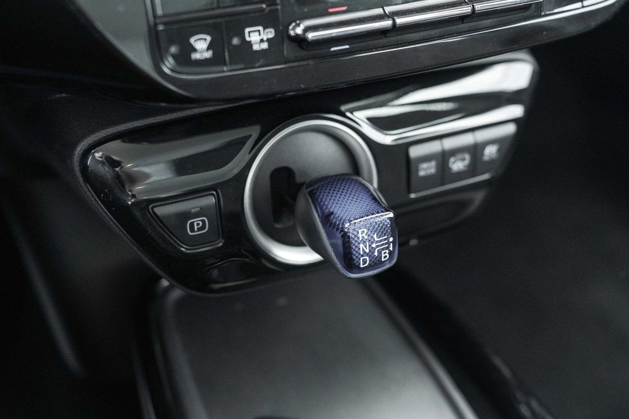 2022 Toyota PRIUS PRIME PLUG IN FWD; CAMERA SIEGES CHAUFFANT CARPLAY MAGS