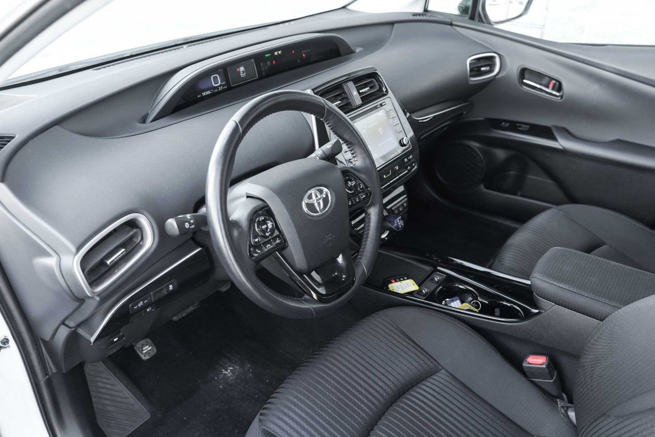 2022 Toyota PRIUS PRIME PLUG IN FWD; CAMERA SIEGES CHAUFFANT CARPLAY MAGS