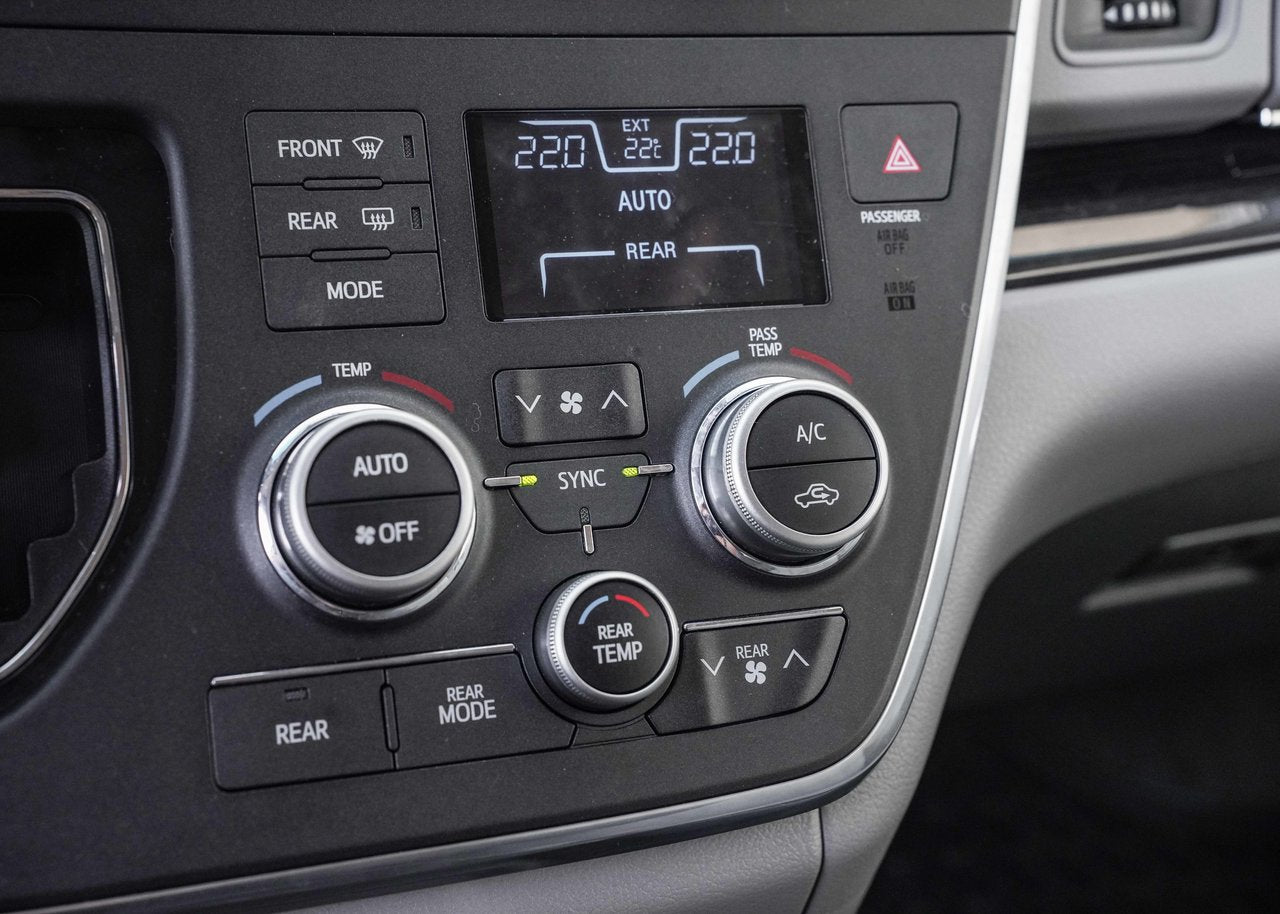 2015 Toyota Sienna XLE AWD