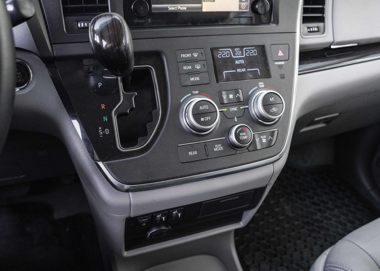 2015 Toyota Sienna XLE AWD