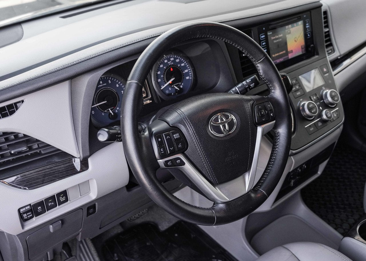 2015 Toyota Sienna XLE AWD