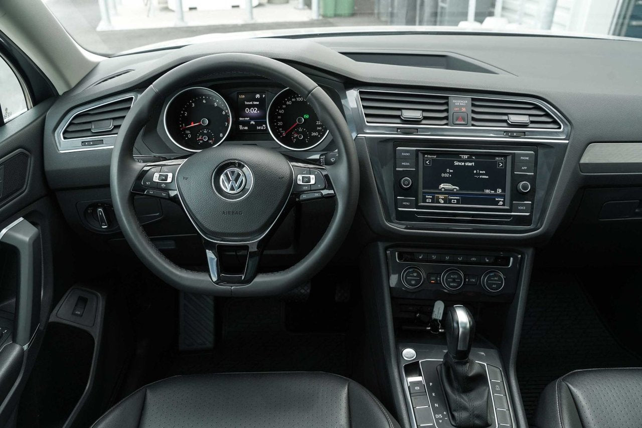 2020 Volkswagen Tiguan COMFORTLINE/AWD/PANO SUNROOF/KEYLESS/BLINDSPOT