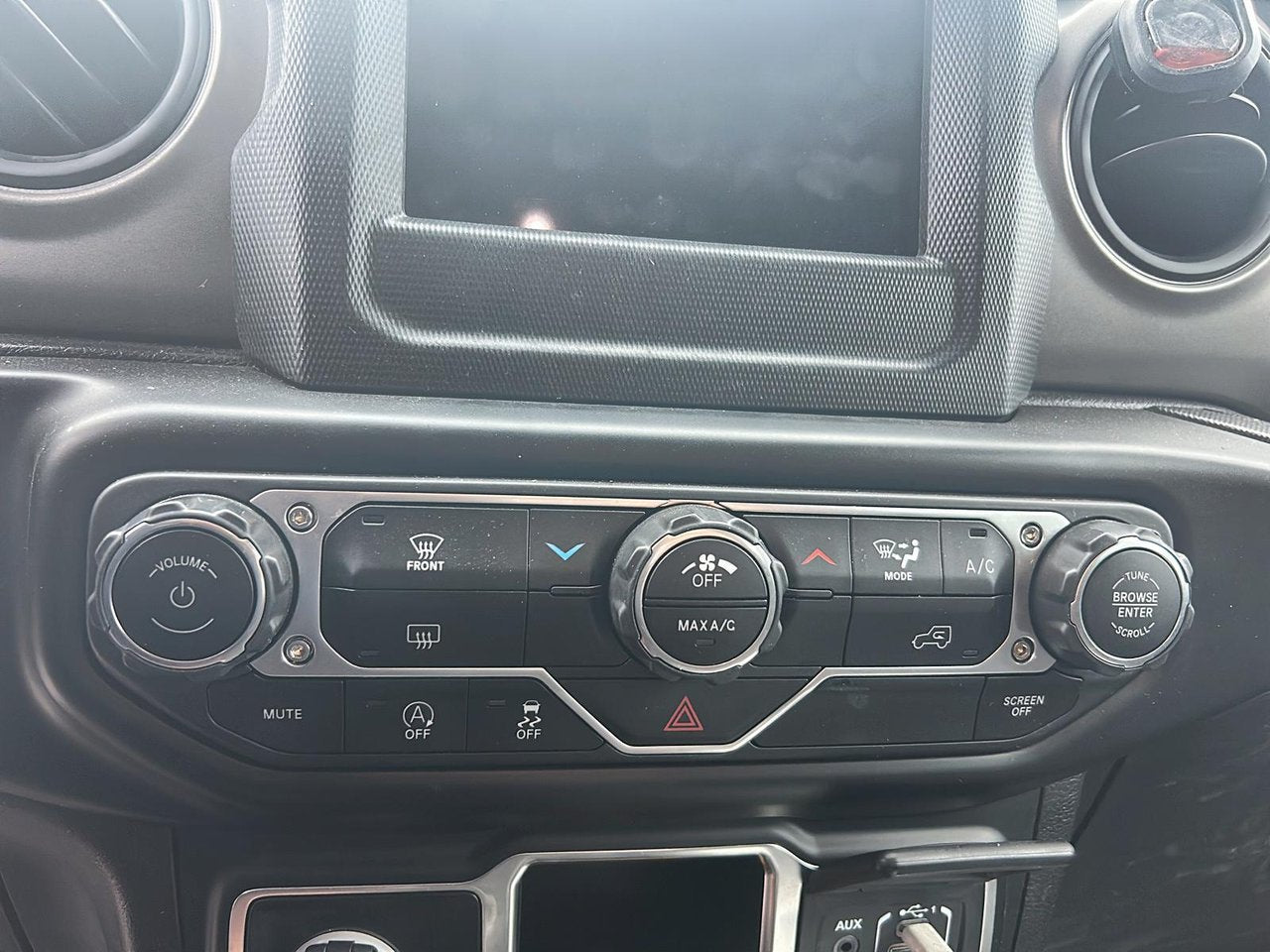 2022 Jeep Wrangler Willys Sport