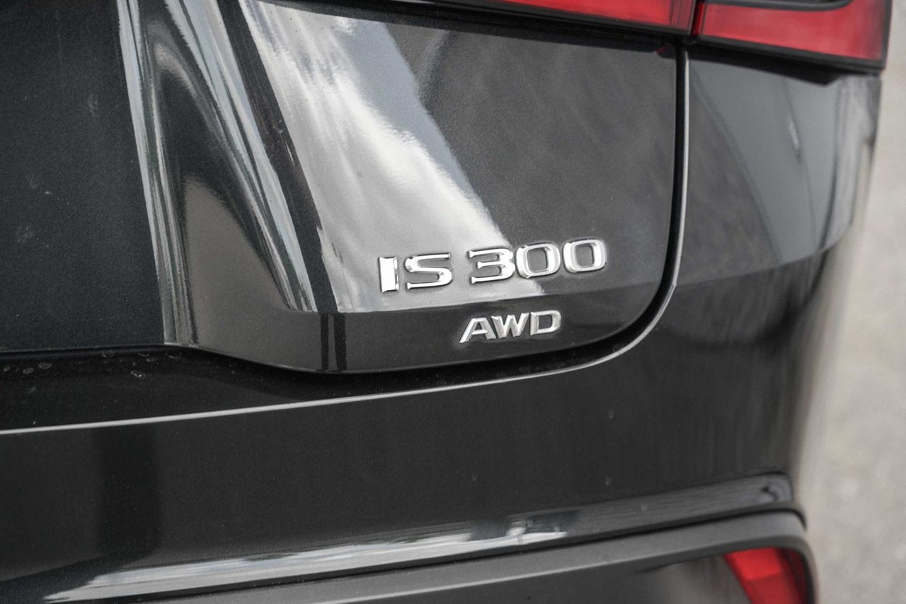 2022 Lexus IS 300 PREMIUM AWD LOW KM CUIR TOIT CARPLAY