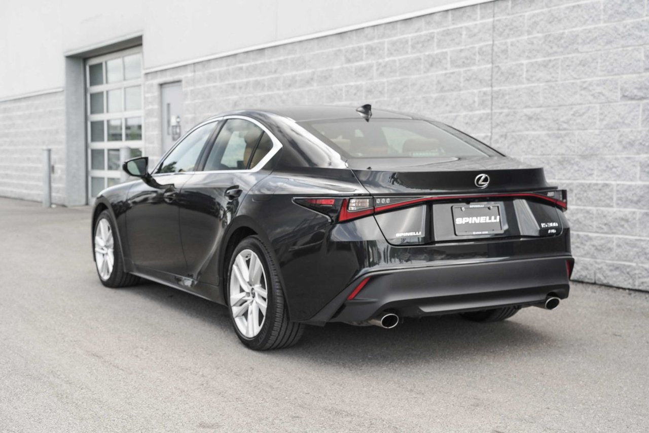 2022 Lexus IS 300 PREMIUM AWD LOW KM CUIR TOIT CARPLAY