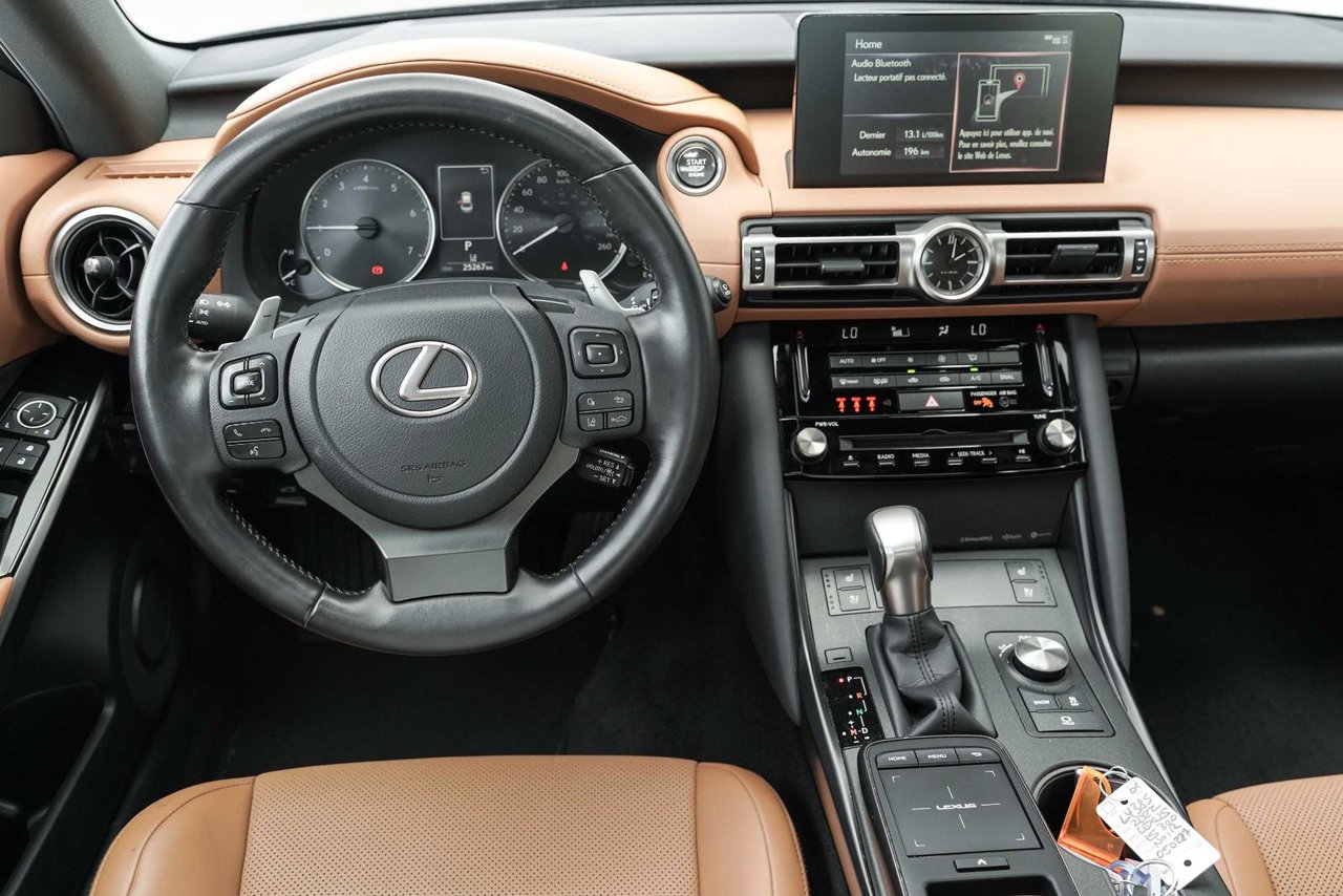 2022 Lexus IS 300 PREMIUM AWD LOW KM CUIR TOIT CARPLAY