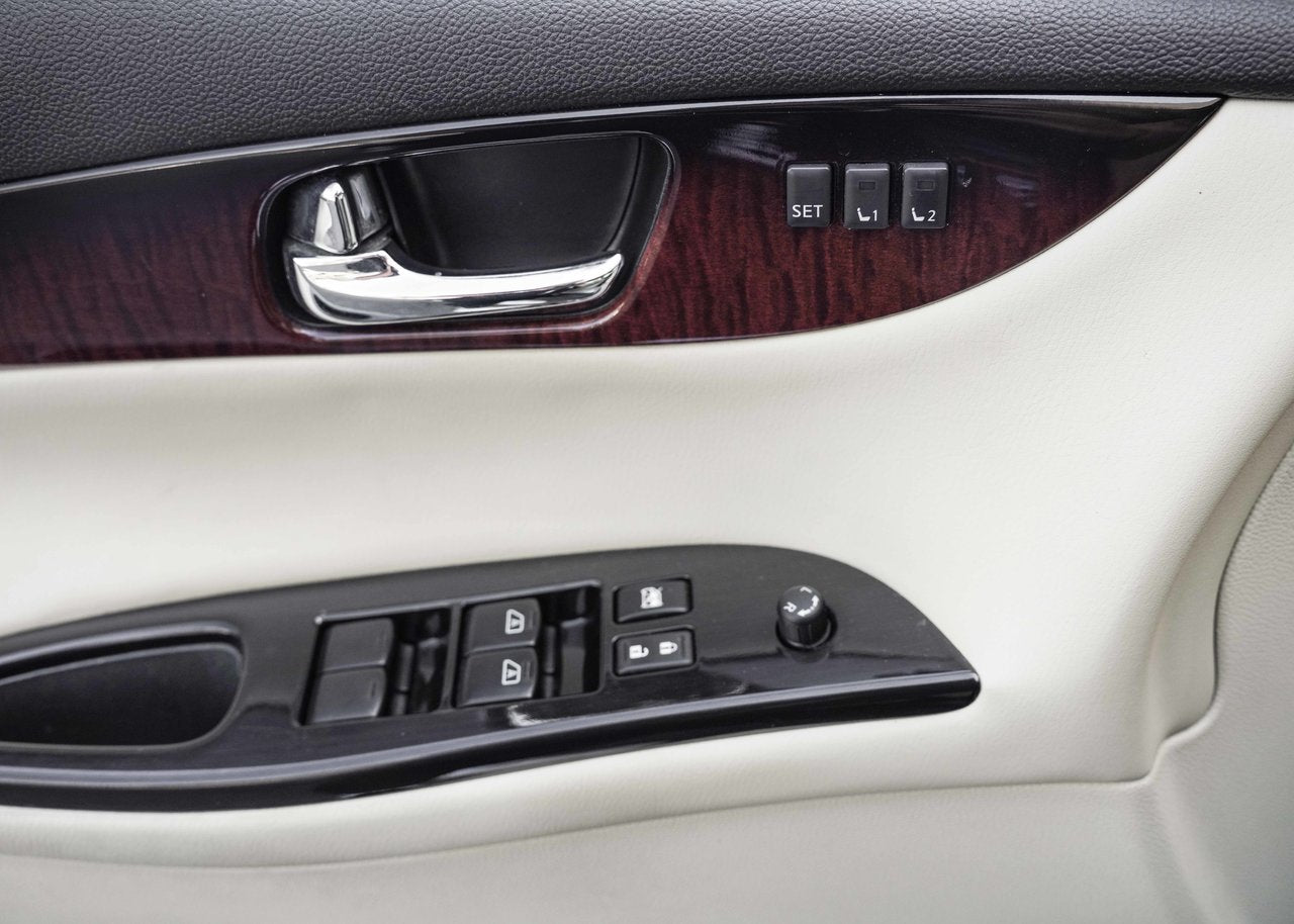 2017 Infiniti QX50 PREMIUM