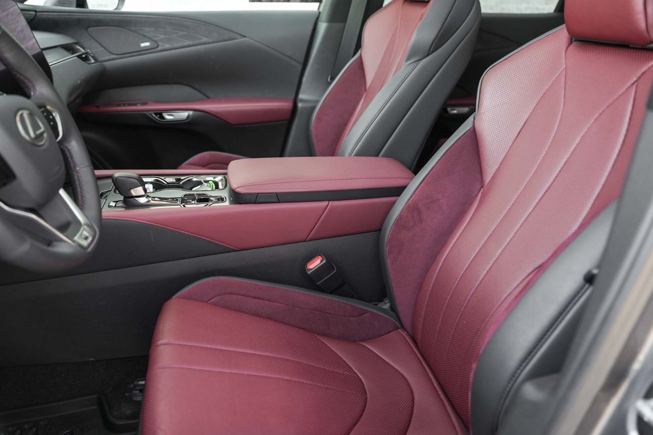 2023 Lexus RX 500H 500h F SPORT 3 MARK LEVINSON CUIR ROUGE TOIT PANO