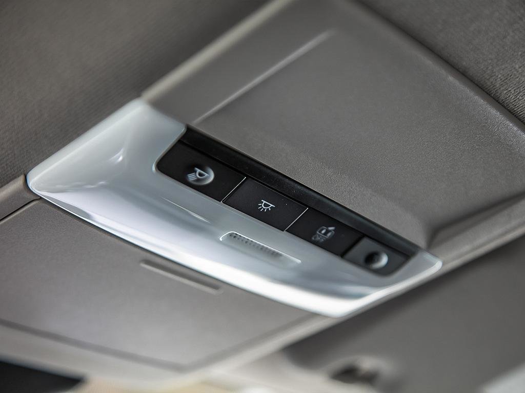 2025 Nissan Sentra SV MOONROOF