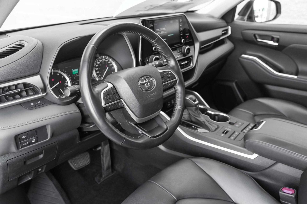 2022 Toyota Highlander XLE AWD