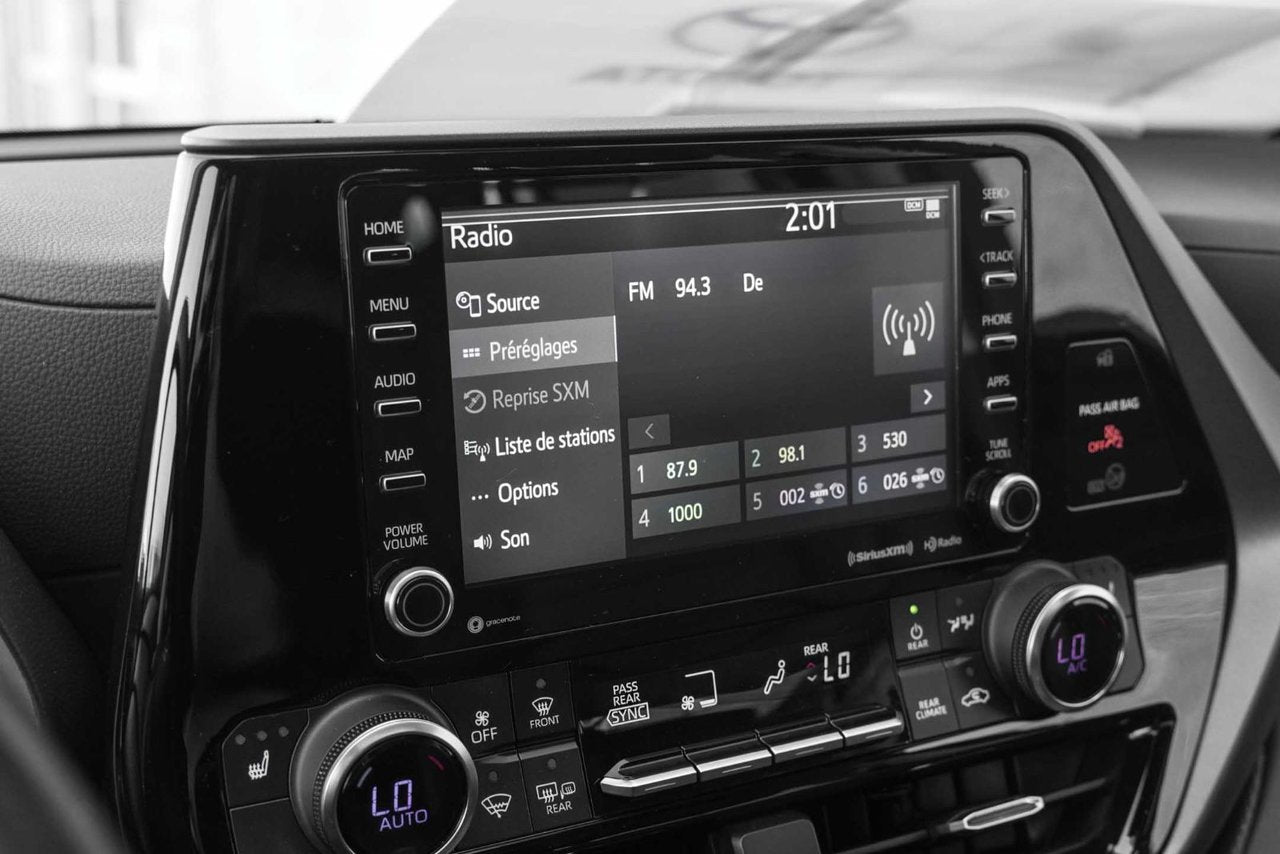 2022 Toyota Highlander XLE AWD