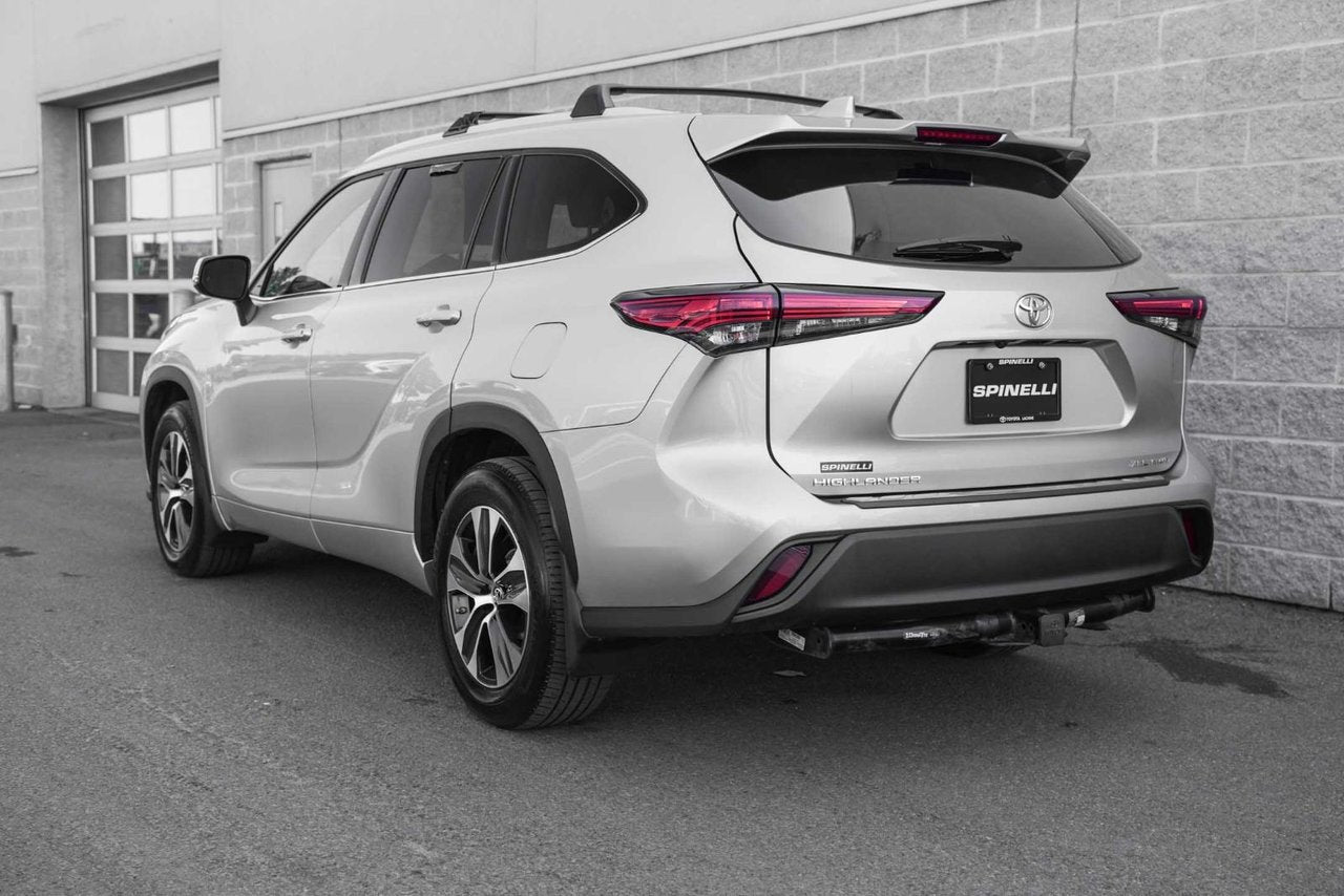 2022 Toyota Highlander XLE AWD