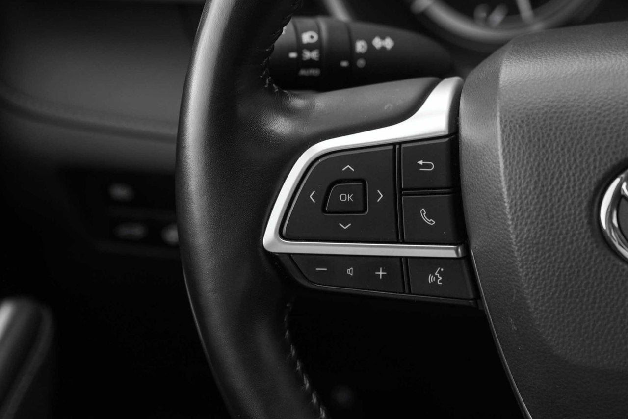 2022 Toyota Highlander XLE AWD