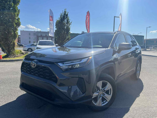 2025 Toyota RAV4 Hybrid XLE AWD