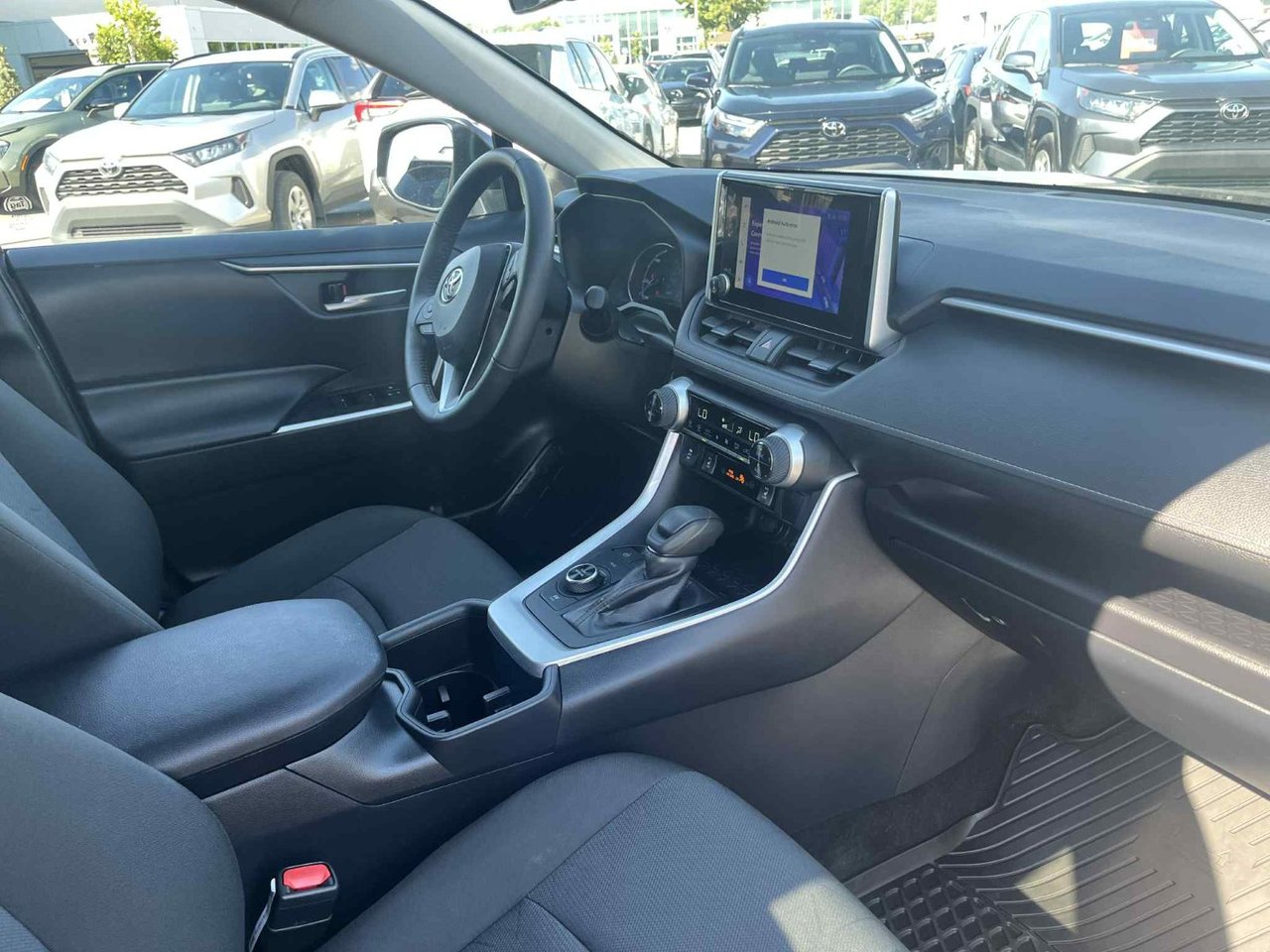 2025 Toyota RAV4 Hybrid XLE AWD