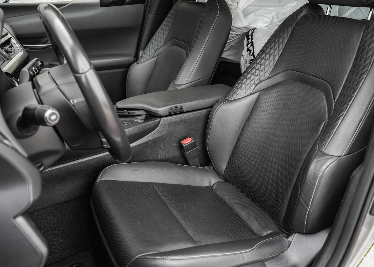 2020 Lexus UX 250h PREMIUM AWD HYBRIDE CUIR TOIT CARPLAY