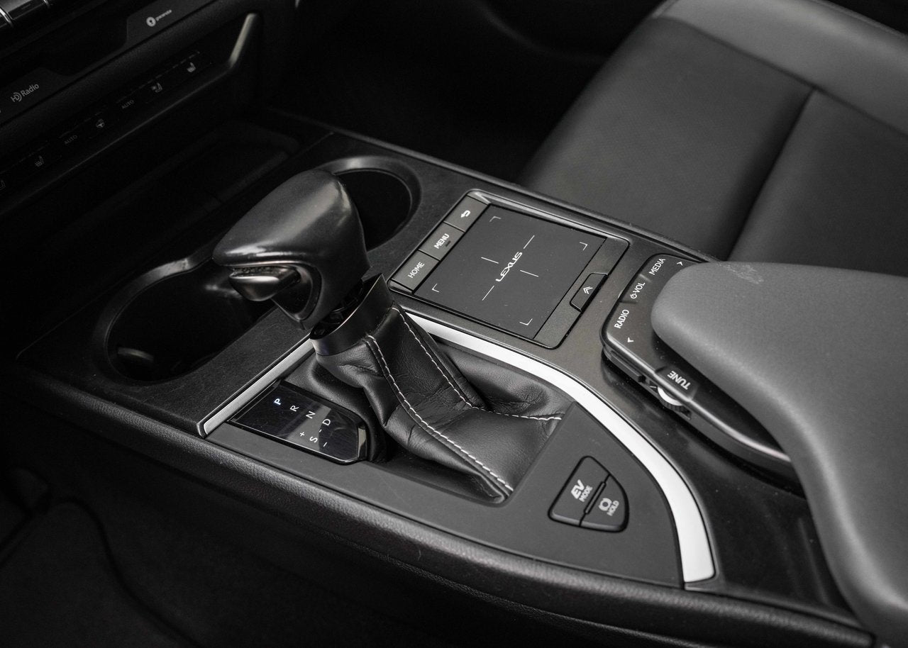 2020 Lexus UX 250h PREMIUM AWD HYBRIDE CUIR TOIT CARPLAY