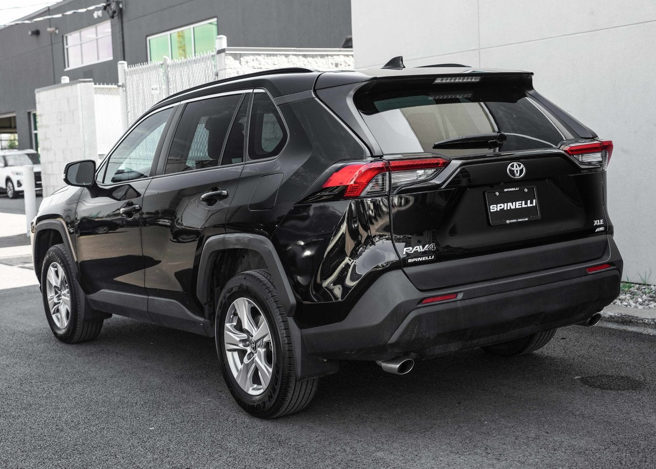 2022 Toyota RAV4 XLE AWD