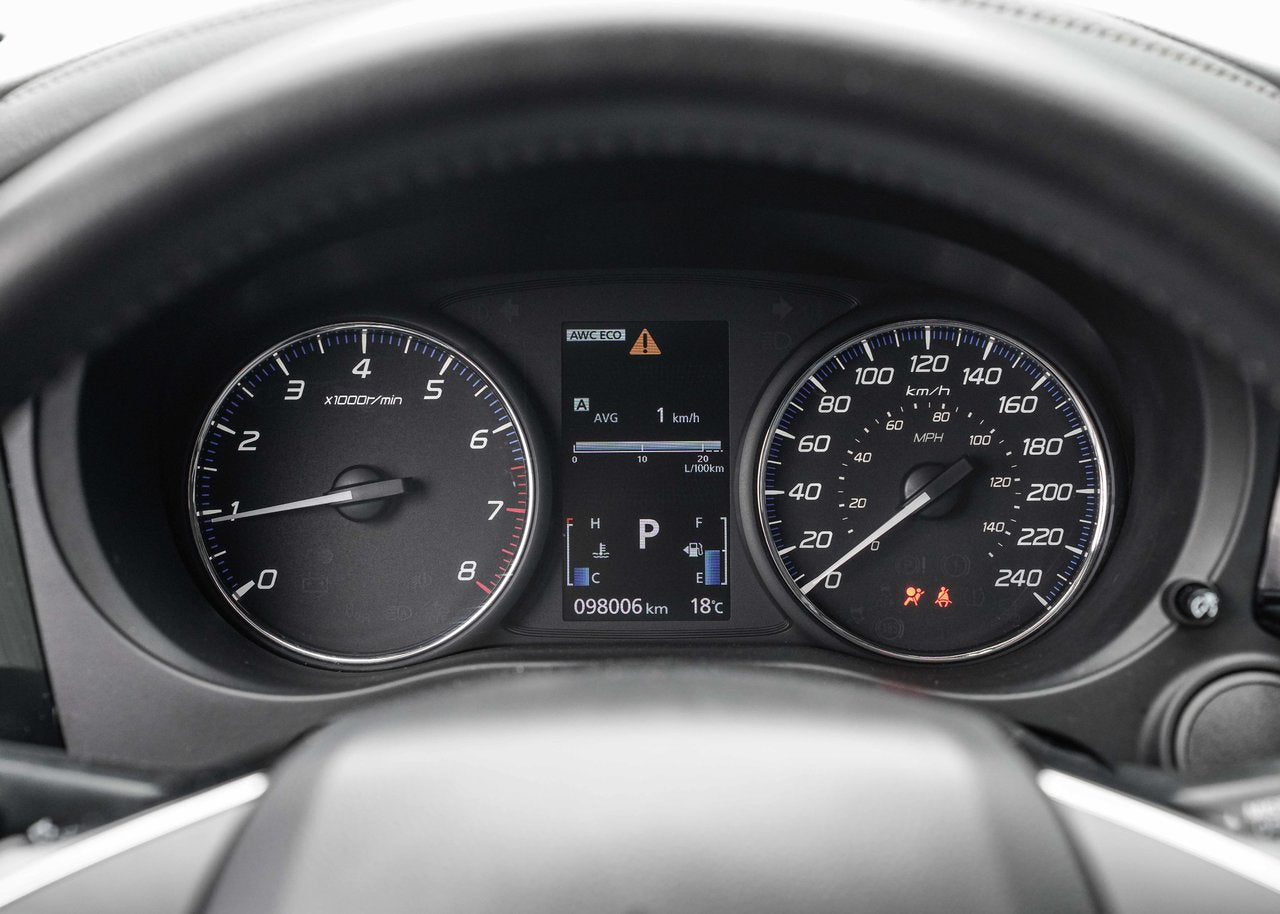 2020 Mitsubishi Outlander AWD, 7 PASSENGER, BACKUP CAMERA