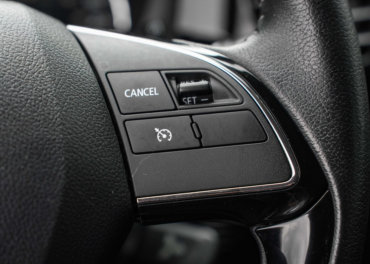 2020 Mitsubishi Outlander AWD, 7 PASSENGER, BACKUP CAMERA