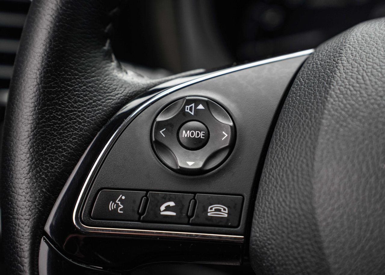 2020 Mitsubishi Outlander AWD, 7 PASSENGER, BACKUP CAMERA