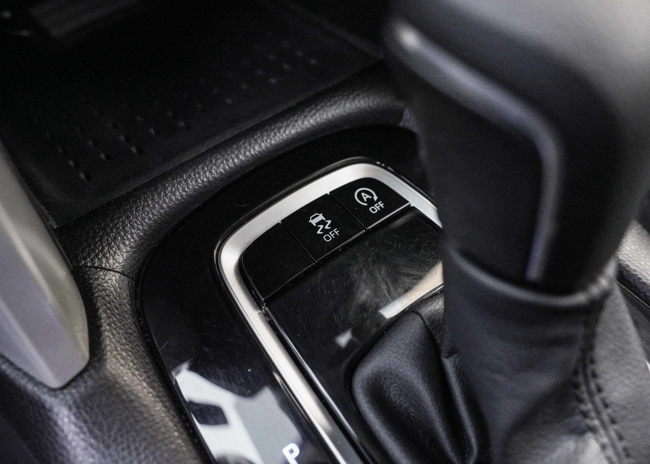 2024 Toyota COROLLA CROSS LE AWD