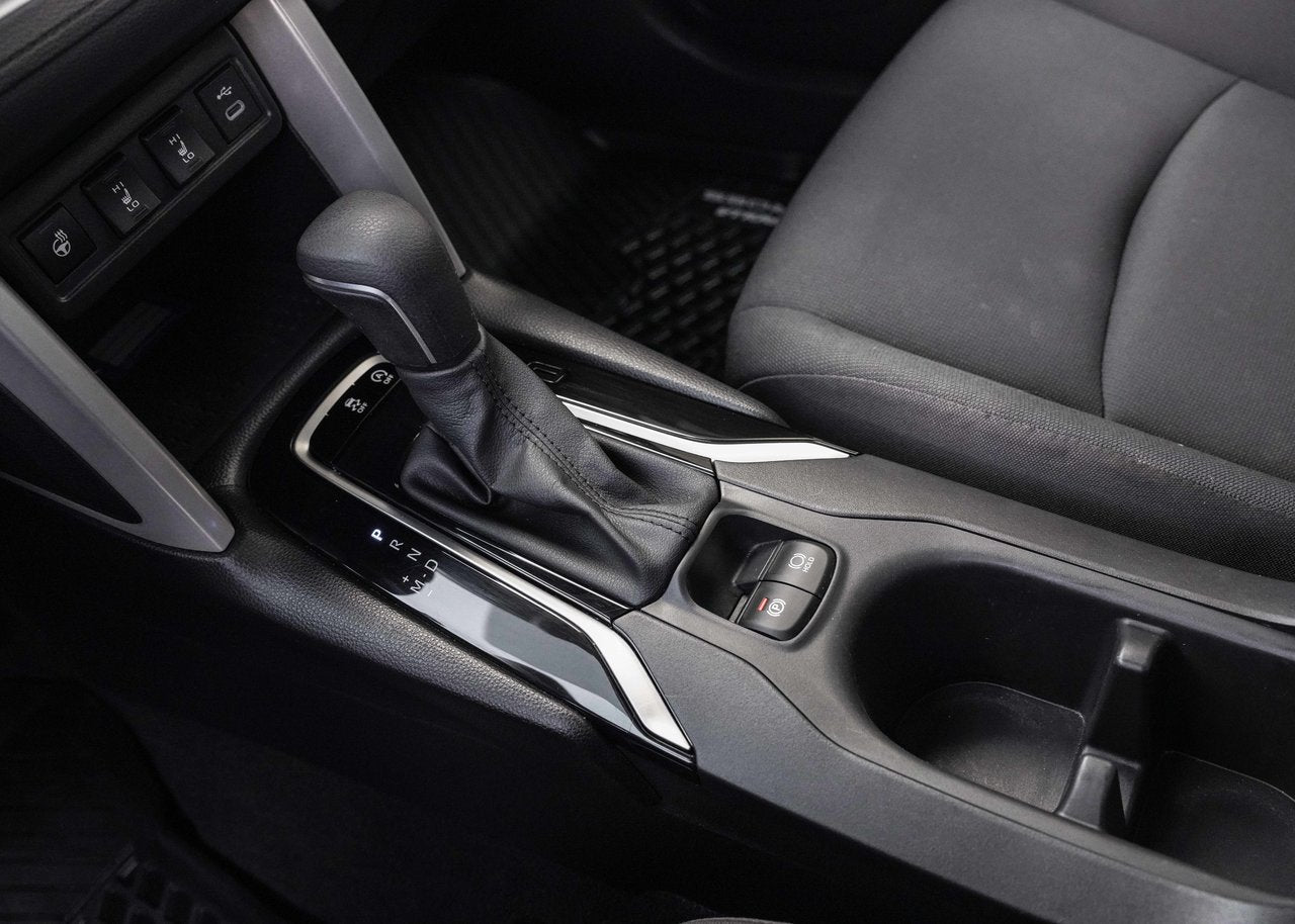 2024 Toyota COROLLA CROSS LE AWD