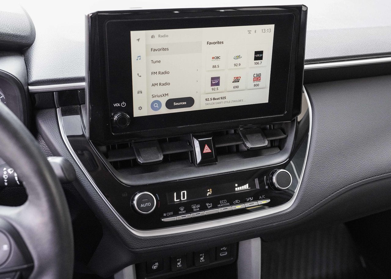 2024 Toyota COROLLA CROSS LE AWD