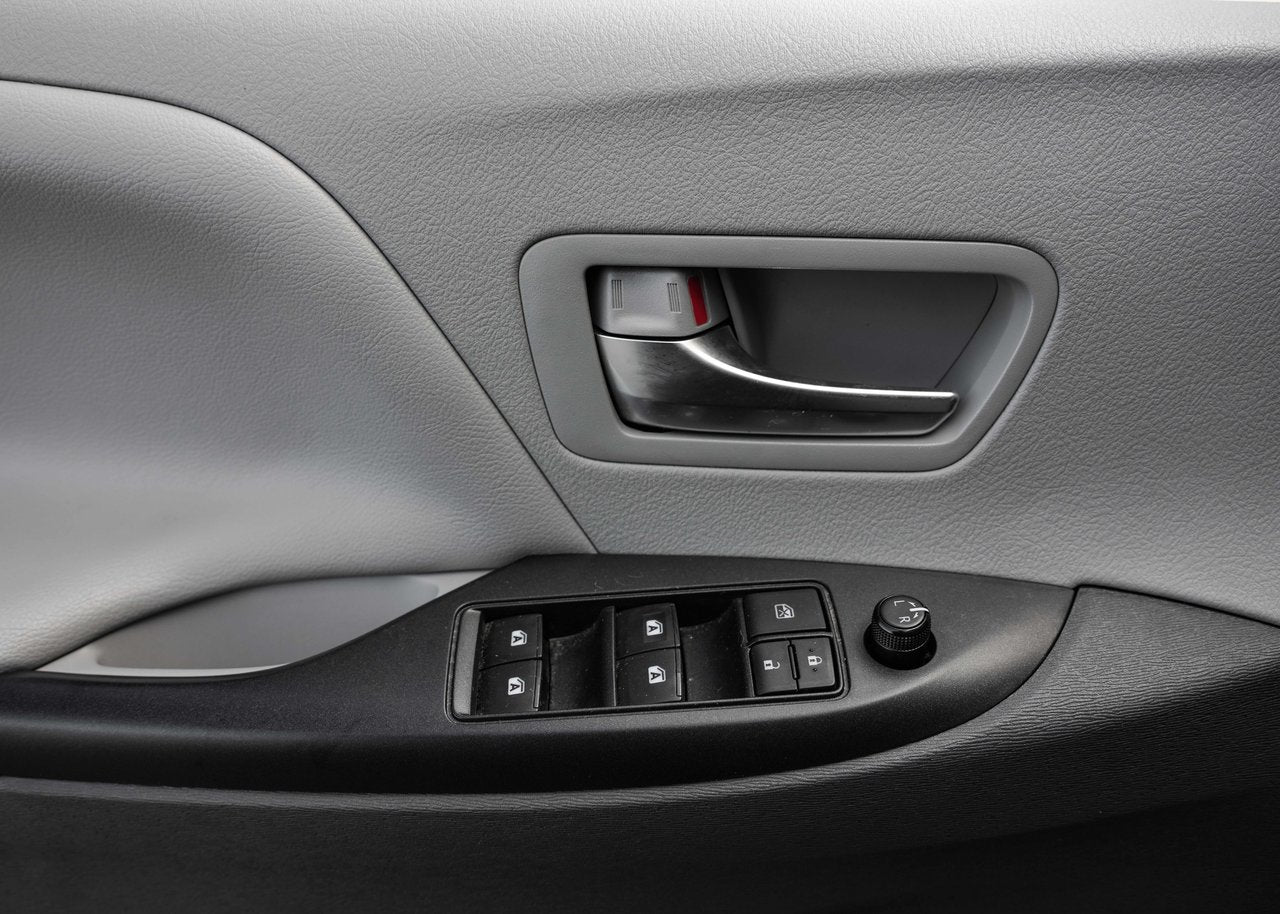 2020 Toyota Sienna LE AWD