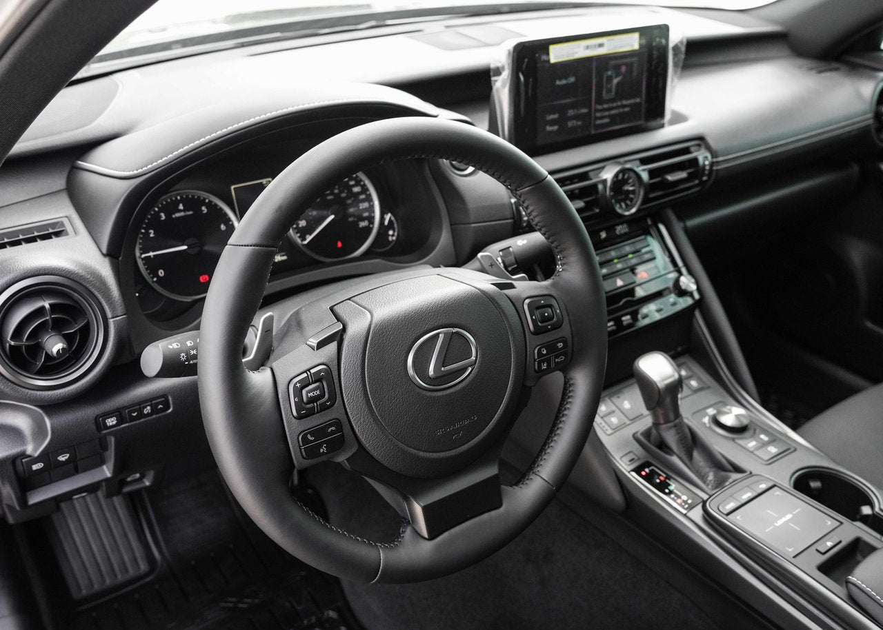 2025 Lexus IS IS 300, AWD PREMIUM