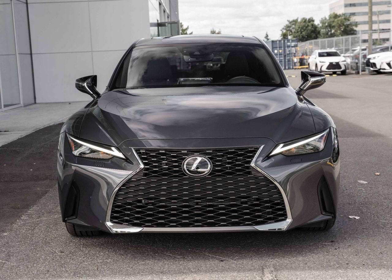 2025 Lexus IS IS 300, AWD PREMIUM