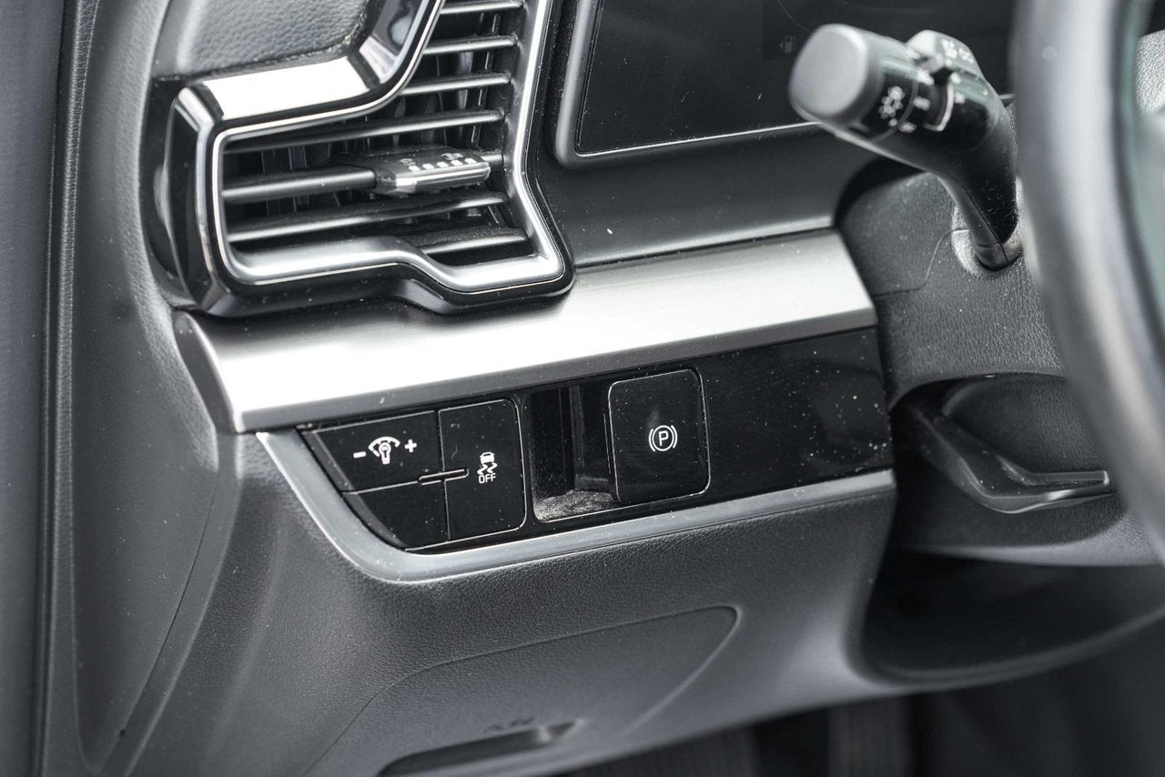 2023 Kia Sportage EX/AWD/PANOSUNROOF/KEYLESS/BLINDSPOT/SONAR