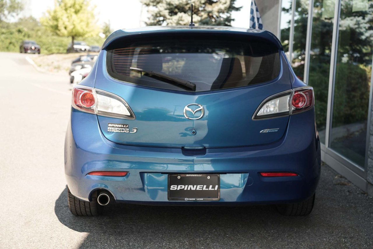 2012 Mazda Mazda3 GS-SKY