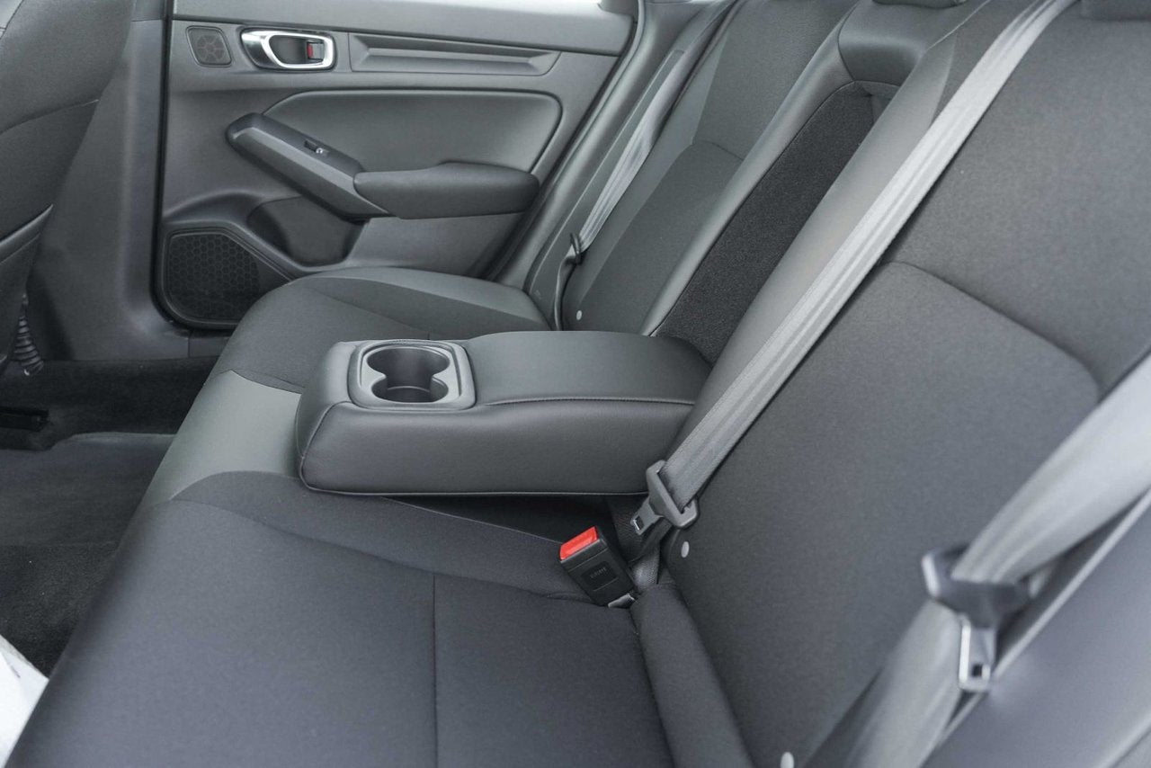 2026 Honda Civic SPORT; TOIT ANGLES MORT SIEGES CHUAFFANT MAGS