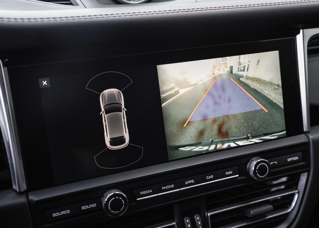 2019 Porsche Macan **S AWD**