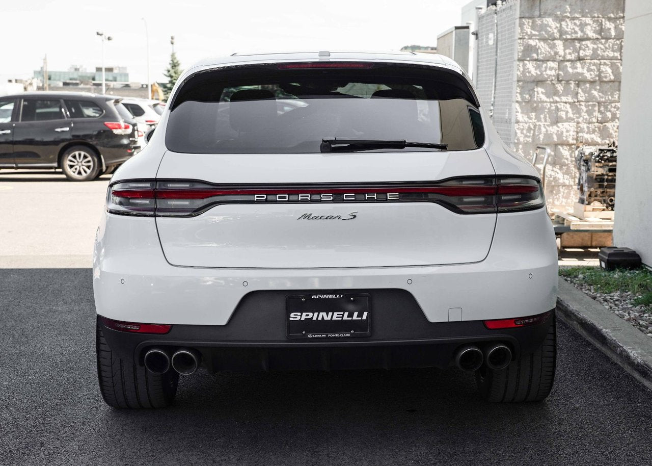 2019 Porsche Macan **S AWD**