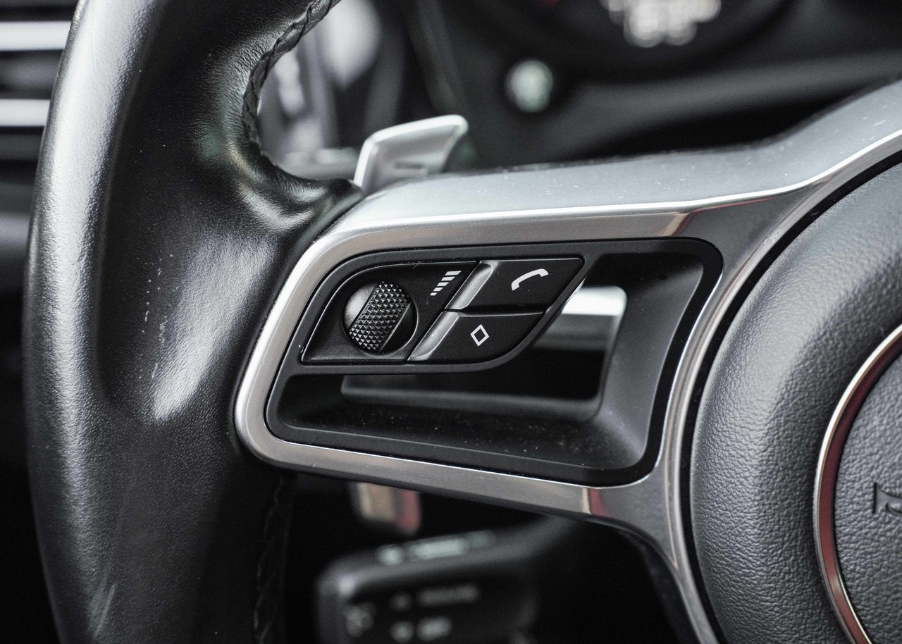 2019 Porsche Macan **S AWD**