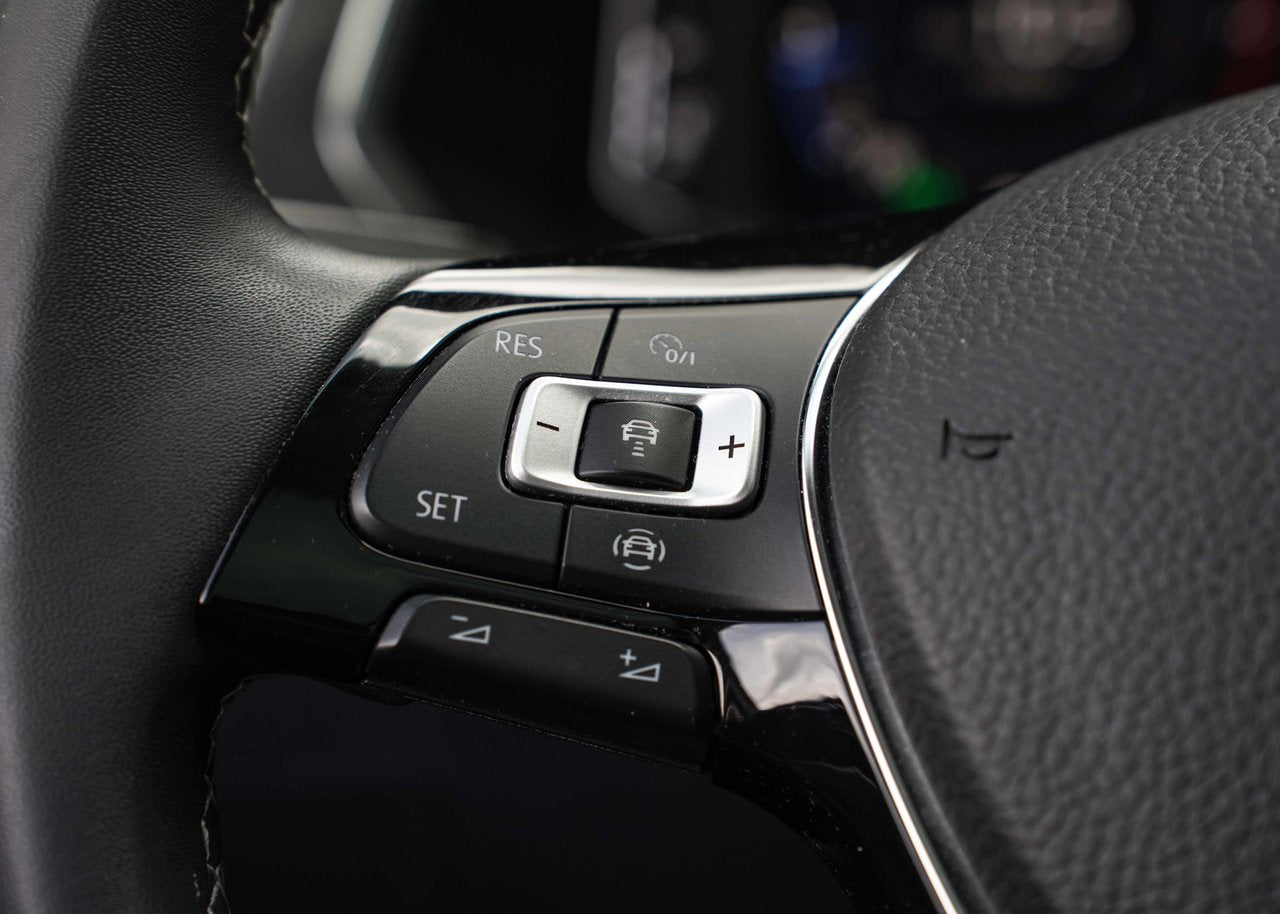 2021 Volkswagen Tiguan HIGHLINE/AWD/TOIT PANO/KEYLESS/BLINDSPOT/FENDER