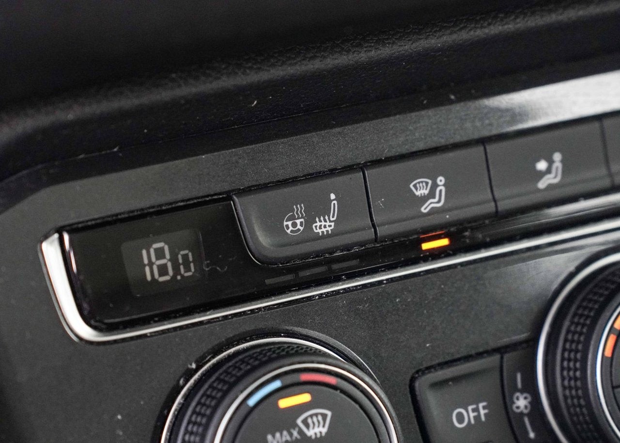 2021 Volkswagen Tiguan HIGHLINE/AWD/TOIT PANO/KEYLESS/BLINDSPOT/FENDER