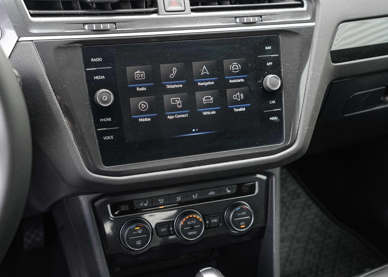 2021 Volkswagen Tiguan HIGHLINE/AWD/TOIT PANO/KEYLESS/BLINDSPOT/FENDER