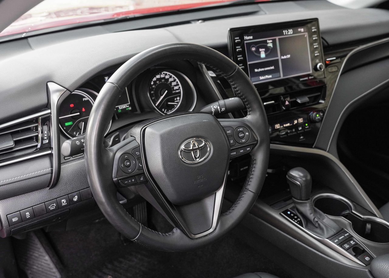 2023 Toyota Camry SE HYBRID