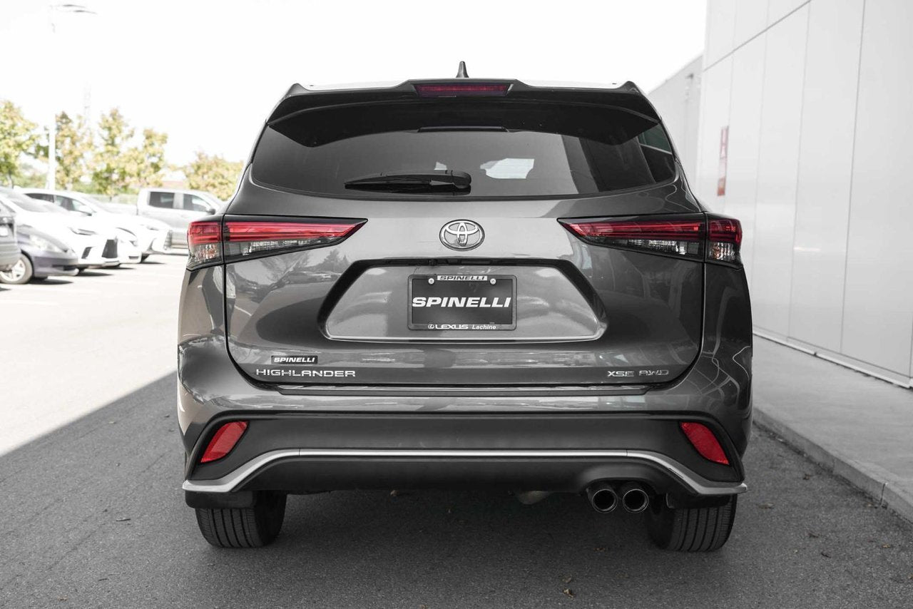 2022 Toyota Highlander XSE TOIT MAGS CUIR ROUGE CARPLAY