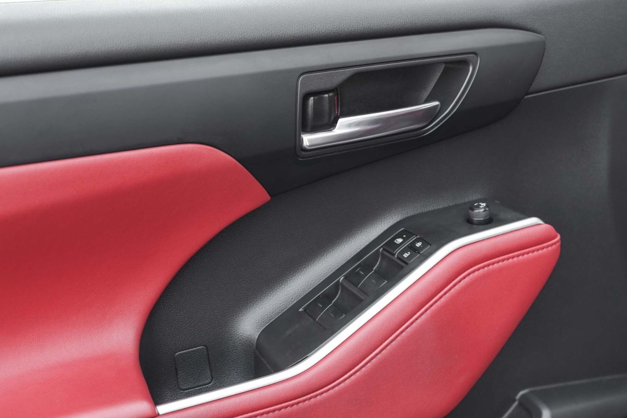 2022 Toyota Highlander XSE TOIT MAGS CUIR ROUGE CARPLAY