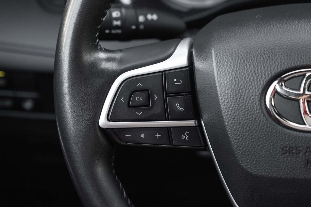 2022 Toyota Highlander XSE TOIT MAGS CUIR ROUGE CARPLAY