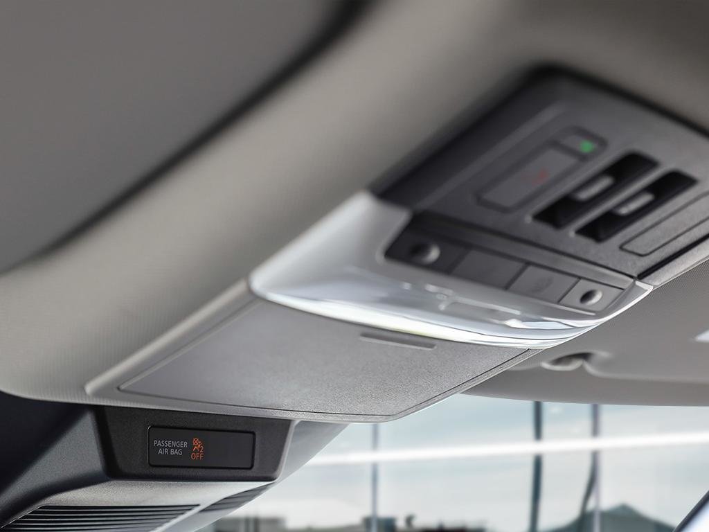 2026 Nissan Rogue SV Moonroof