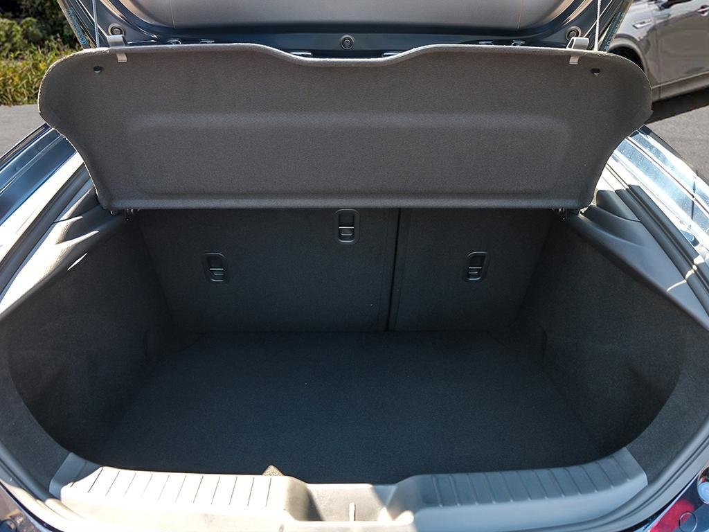 2025 Mazda Mazda3 Sport GS