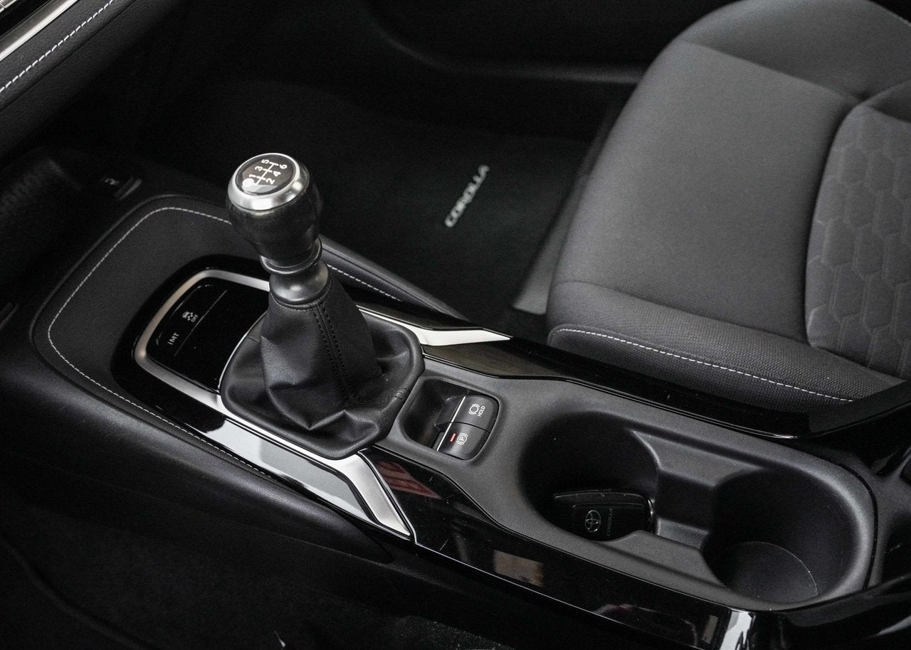 2020 Toyota Corolla Hatchback SE PLUS MANUELLE